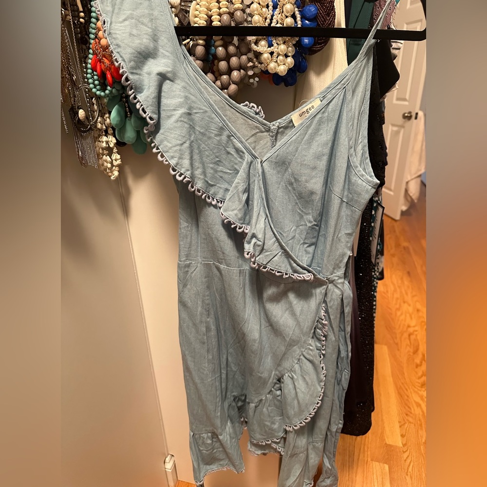 Umgee Chambray Wrap dress size medium